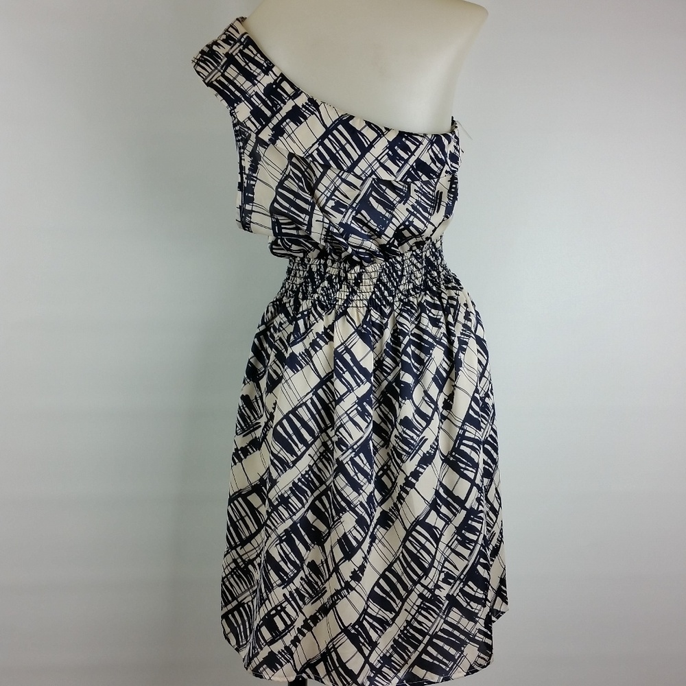 Final Touch One Shoulder Dress Size Large - Picture 3 of 6